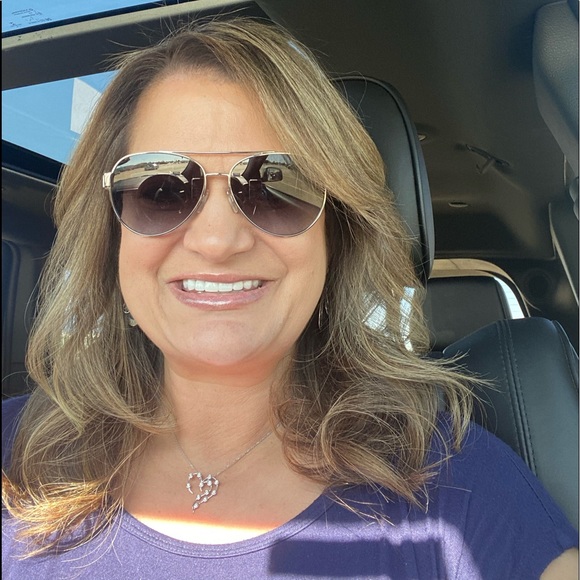 Meet your Posher, Mary - Picture 1 of 1